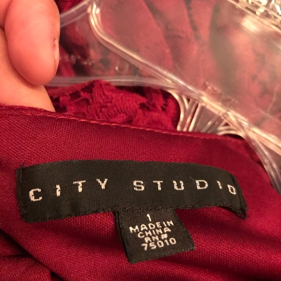 Dress - Picture 3 of 4